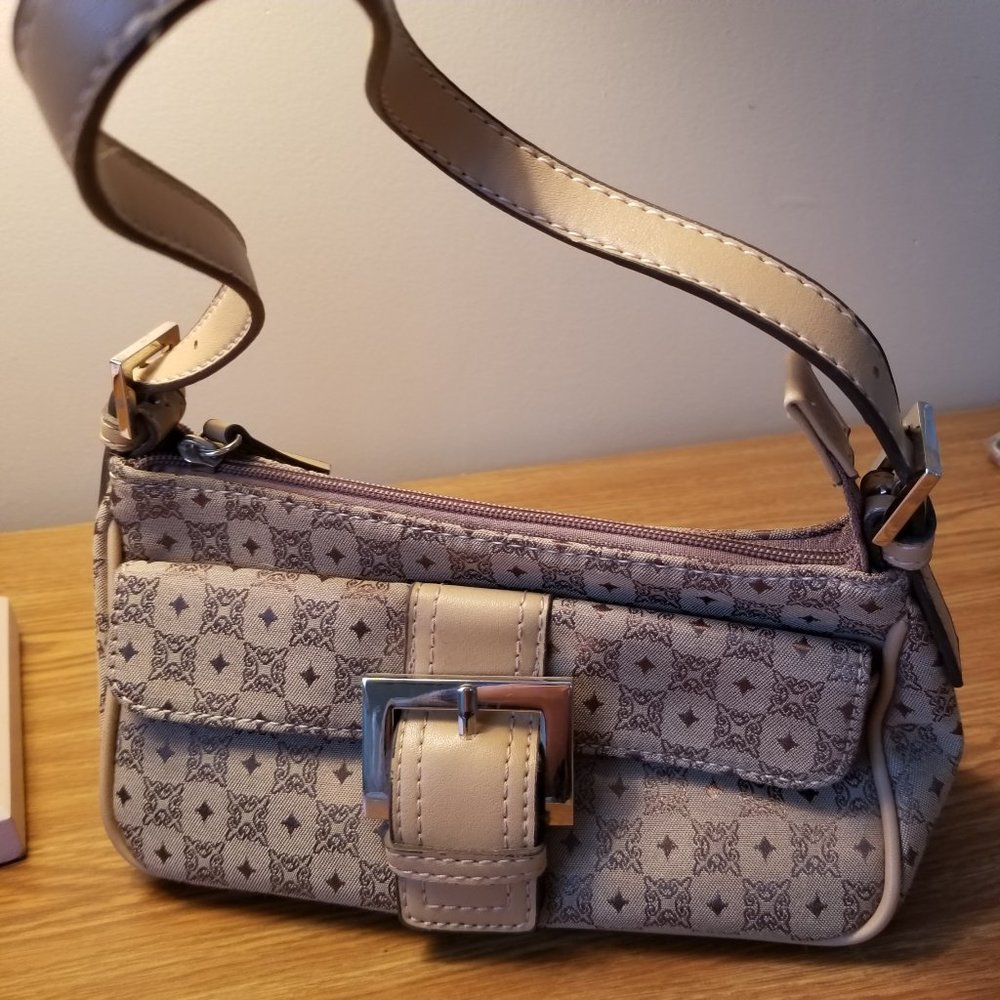 Villager by Liz Claiborne Print Purse
